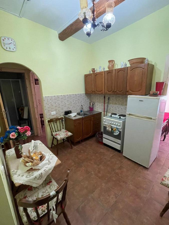Appartamentino Di Corso Umberto Ronciglione  Ngoại thất bức ảnh